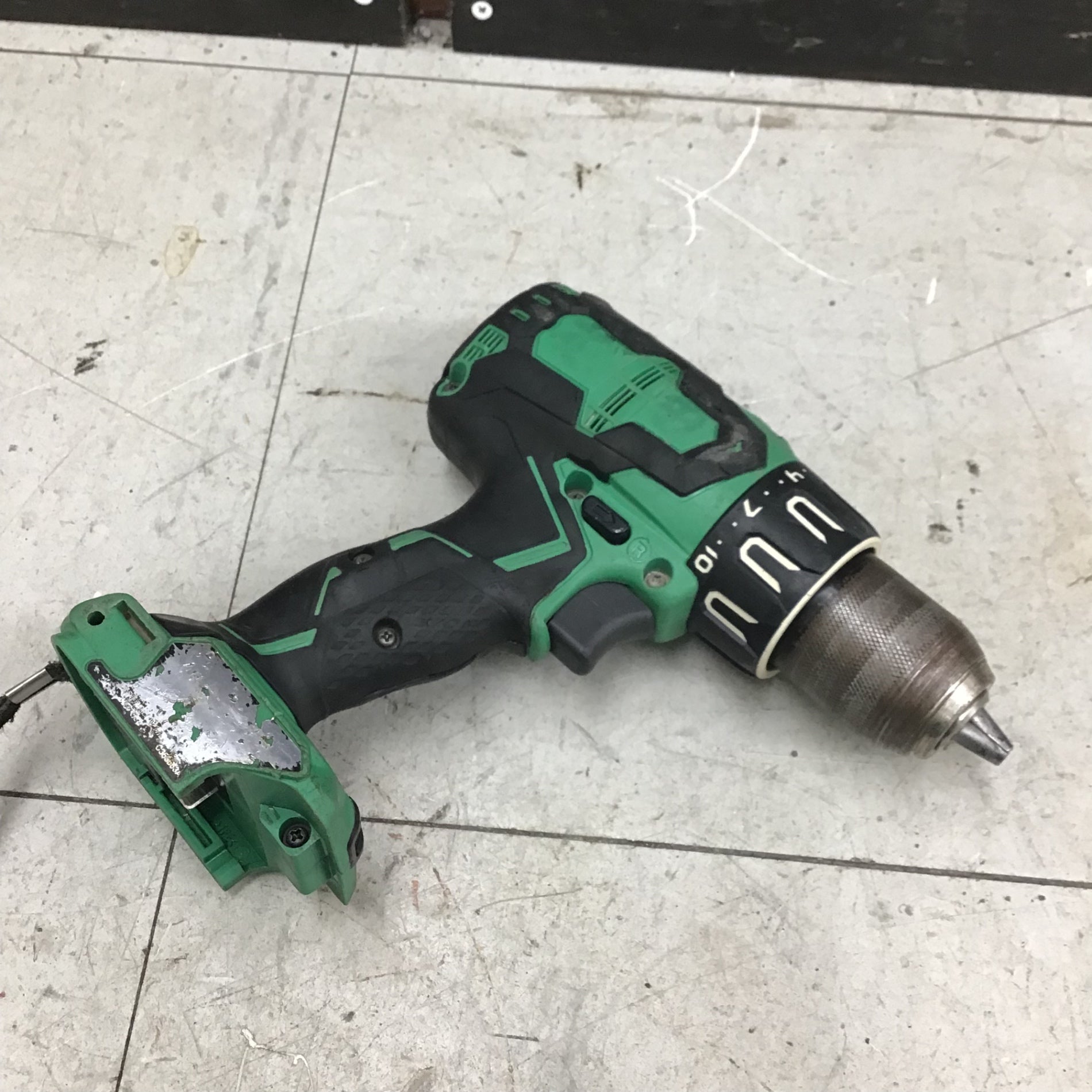 【中古】ハイコーキ DS18DBSL ドライバドリル 中古】ハイコーキ DS18DBSL ドライバドリル