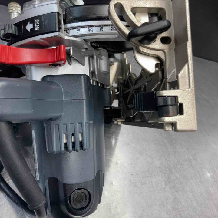 【中古品】 京セラ(KYOCERA) 125mm 電子集じん丸ノコ ANW422EDM 【東大和店】