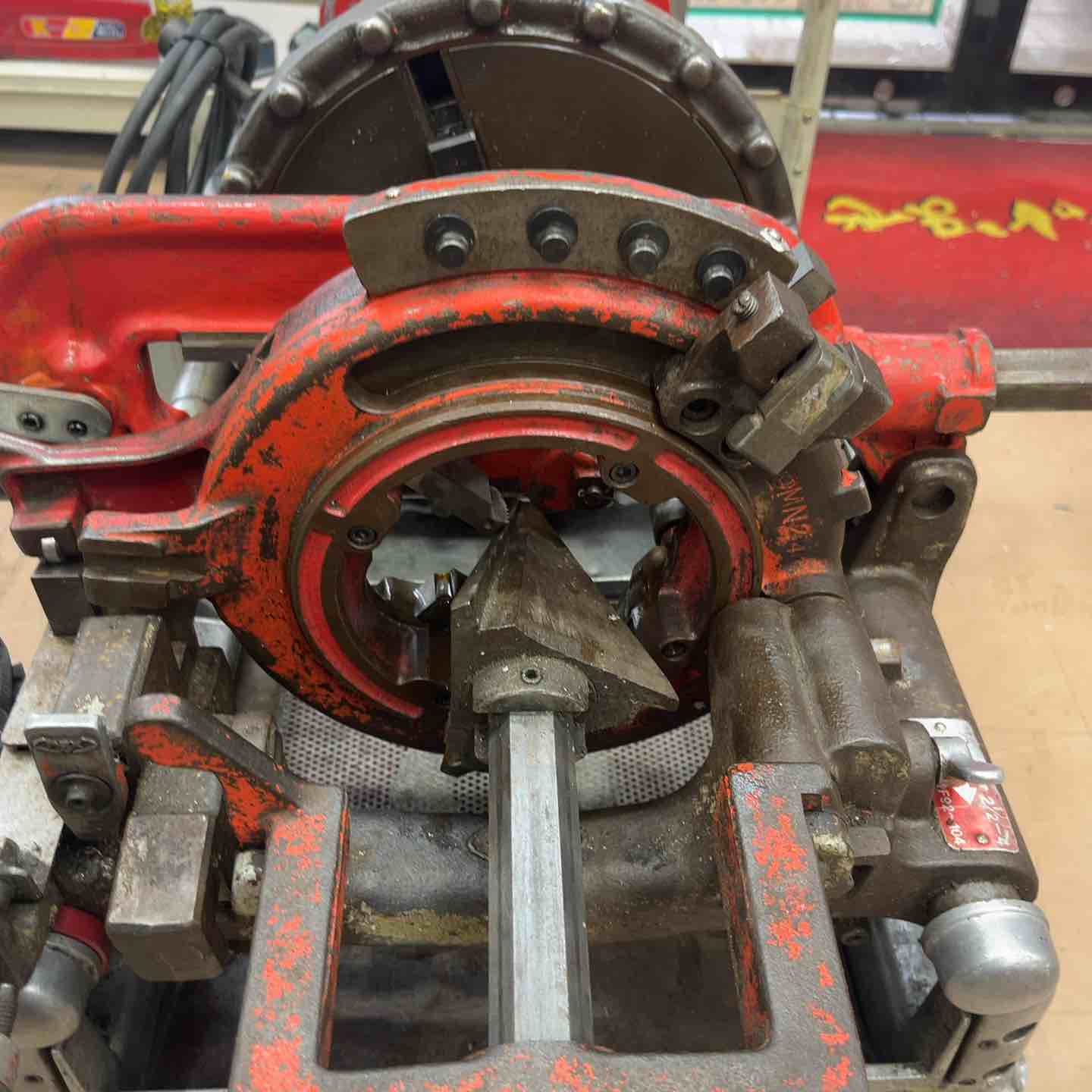 店頭受取り限定】◇レッキス(REX) ねじ切り機 N100A【草加店