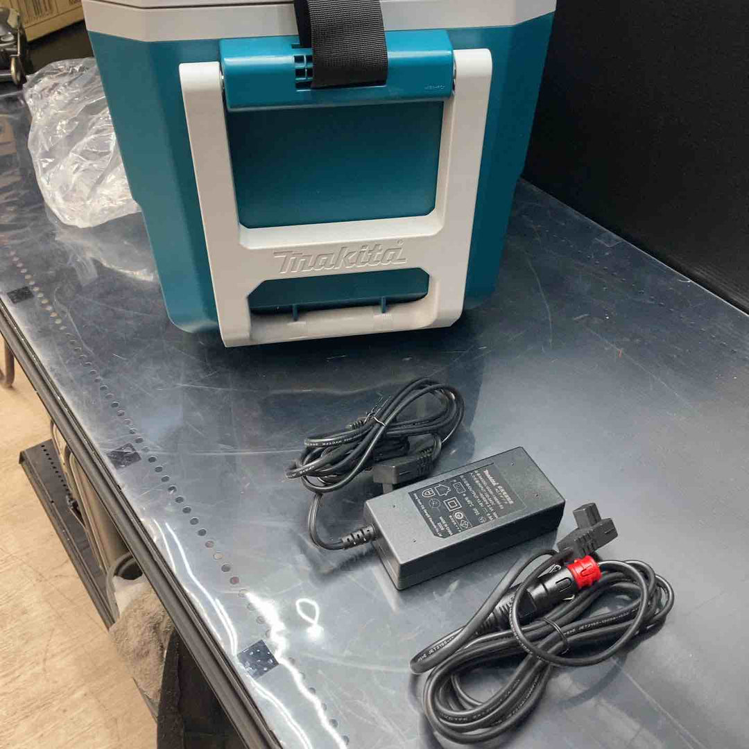 【未使用品】マキタ(makita) コードレス冷温庫 CW180DZ※保管時の擦り傷あり(写真参照)【川越店】