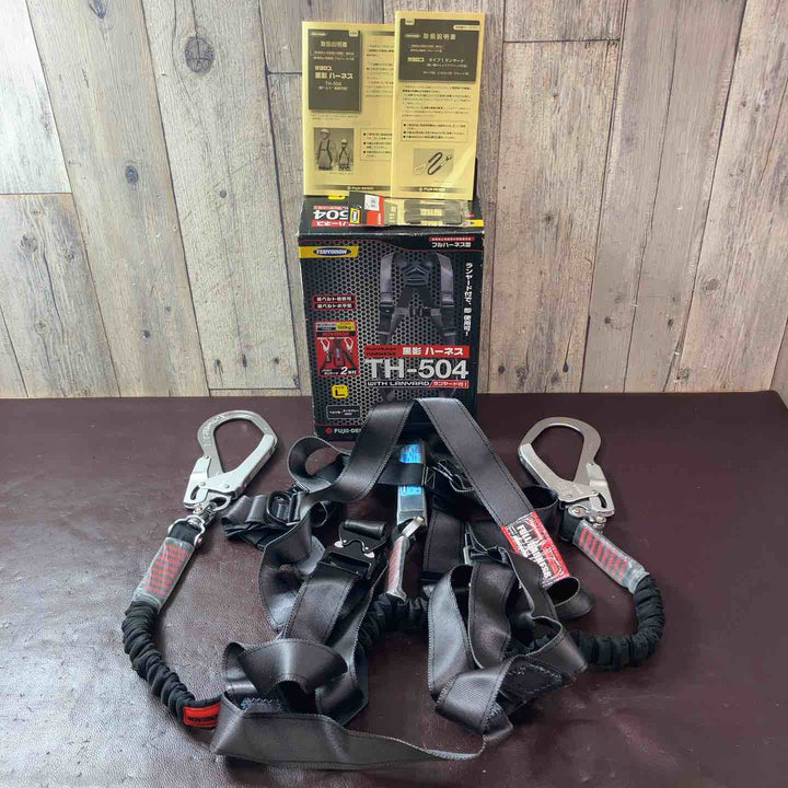 【中古美品】 ツヨロン 新規格 墜落制止用器具 クロカゲハーネス TH-504-2NV93SV-OT-DG-L-2R23-BX 【東大和店】