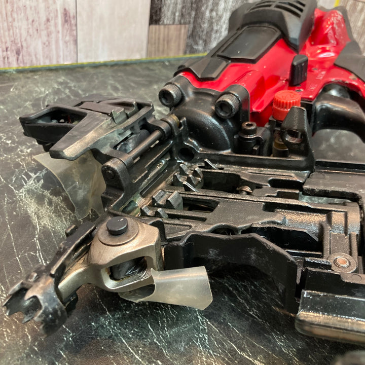 ★マキタ(makita) 高圧エア釘打ち機 AN533H【八潮店】