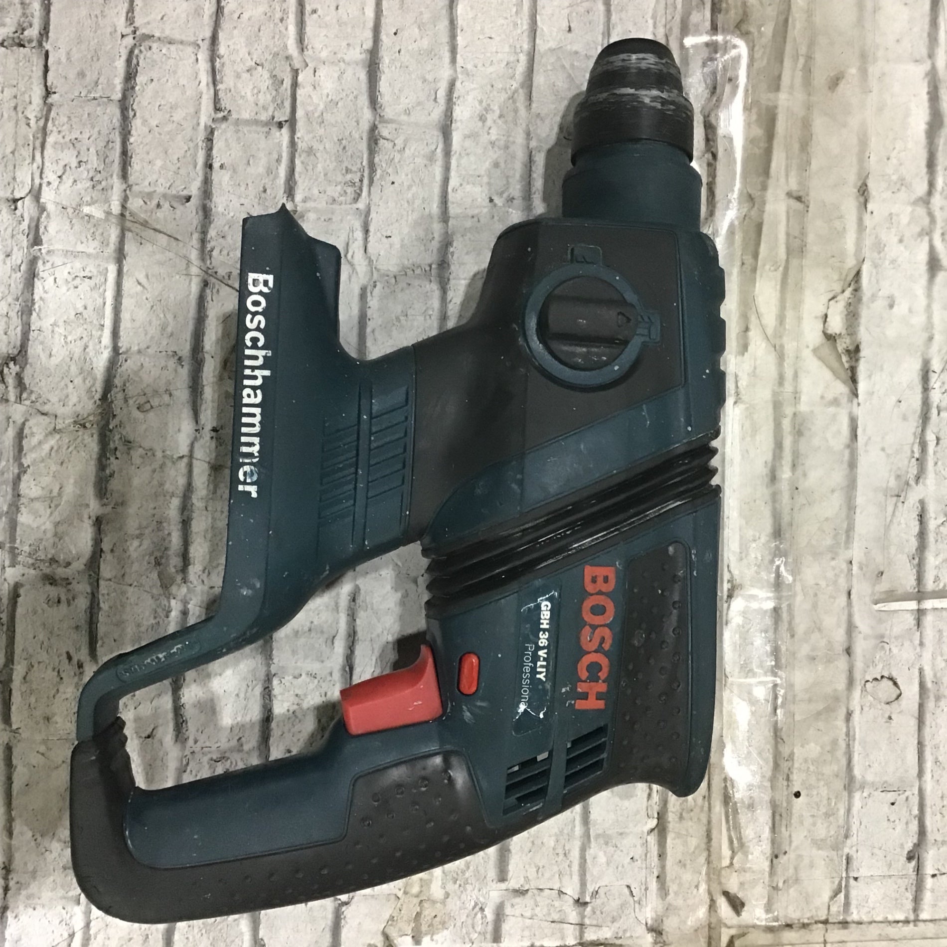 ☆ボッシュ(BOSCH) コードレスハンマドリル GBH36V-LIY【川口店