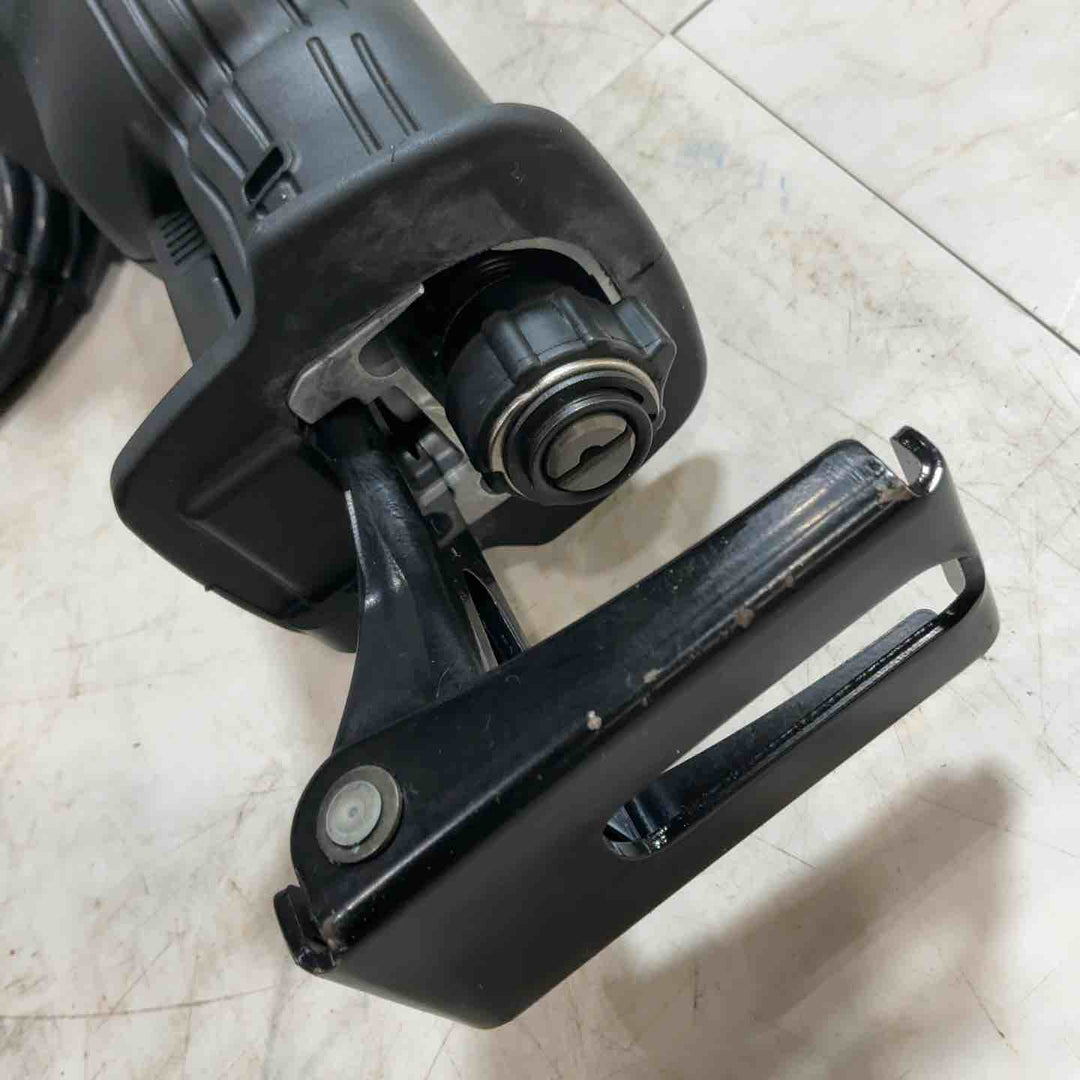 ◇マキタ(makita) セーバソー(レシプロソー) JR3040T【川口店】