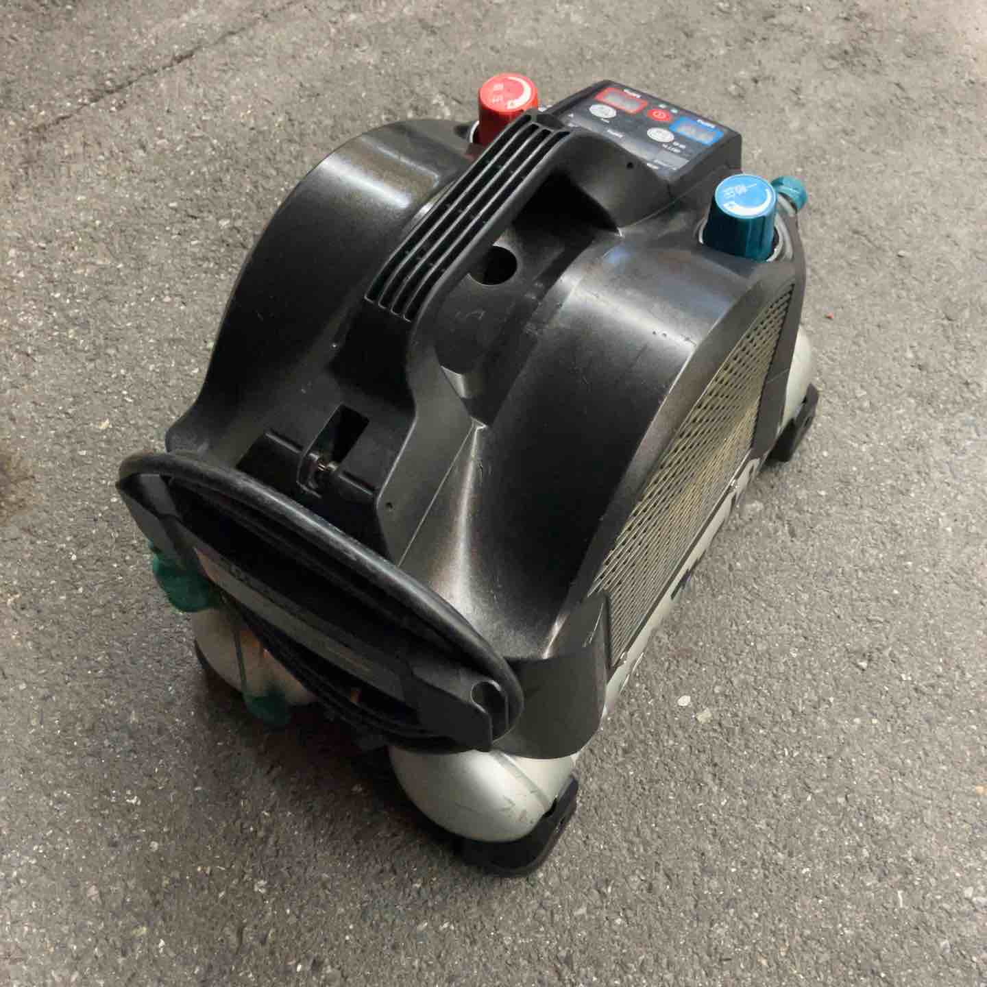 中古品】 マキタ/makita エアコンプレッサー・AC462XS 【桶川店