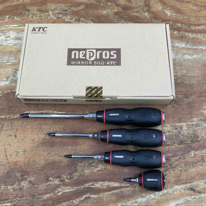 ▲樹脂柄マイナスドライバーセット4本　NTD1P04【柏店】