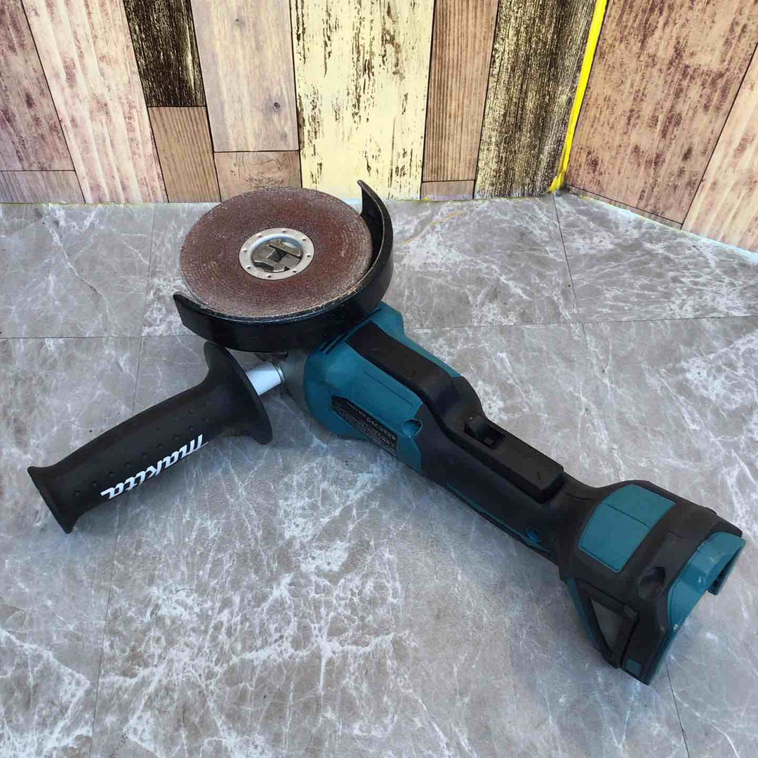 ★マキタ(makita) 125mmコードレスディスクグラインダ GA520DZ【八潮店】