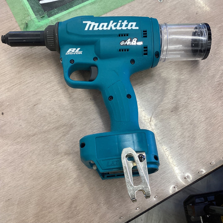 ★マキタ(makita) コードレスリベッタ RV150DZ【越谷店】