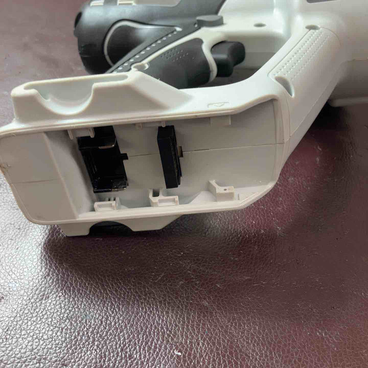 【中古品】★パナソニック(Panasonic) コードレス全ネジカッター14.4V EZ4540LS2S-B【東大和店】