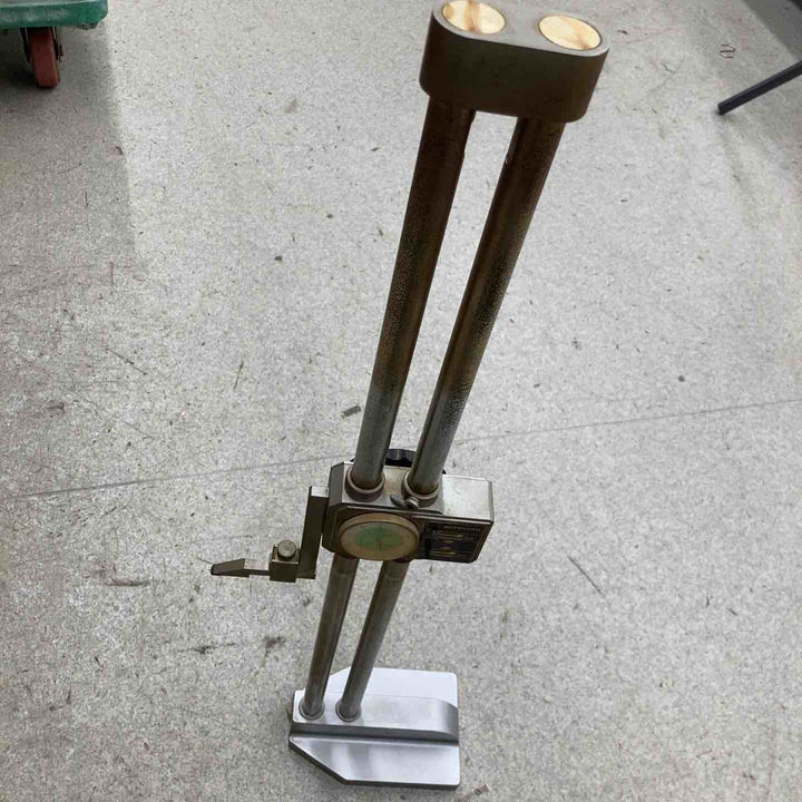 【現状品】ミツトヨ mitutoyo ダイヤルハイトゲージ 0.01-600mm No.192-104 全長およそ800mm※動作未確認、未校正【八潮店】
