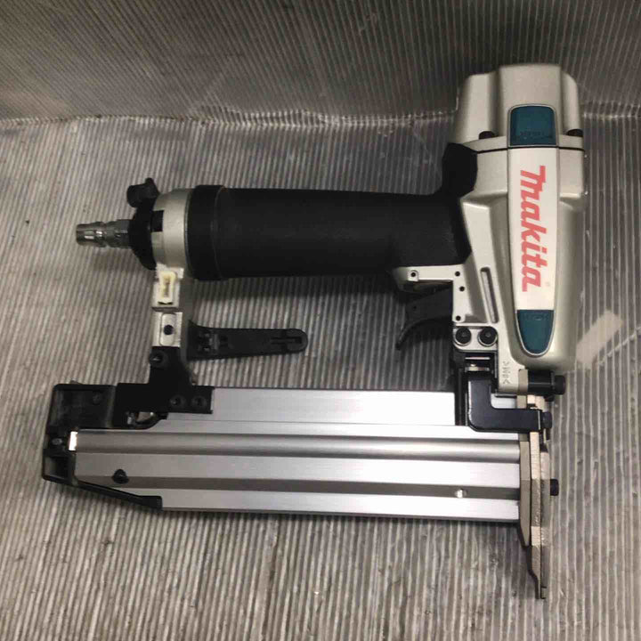 【未使用】マキタ(makita) 常圧フィニッシュネイラ AF502N【草加店】