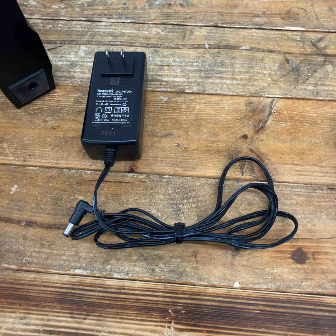 【中古美品】◇マキタ(makita) コードレスファン CF301DZ ACアダプター付【東大和店】