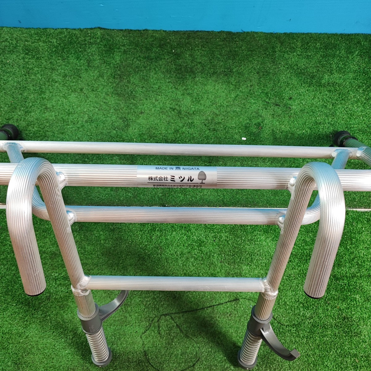 ミツル HGO-HN はしご用アタッチメント【船橋馬込店】【店頭取引限定】【中古】管理番号：IT1PHFX4E0BW ミツル ハシゴ用アタッチメント リリーフ 強力タイプ ｜金象印の公式