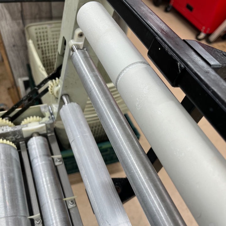 【中古現状品/店頭受取り限定】◇極東産機 自動クロス糊付け機 Hiβ Light-2【東大和店】