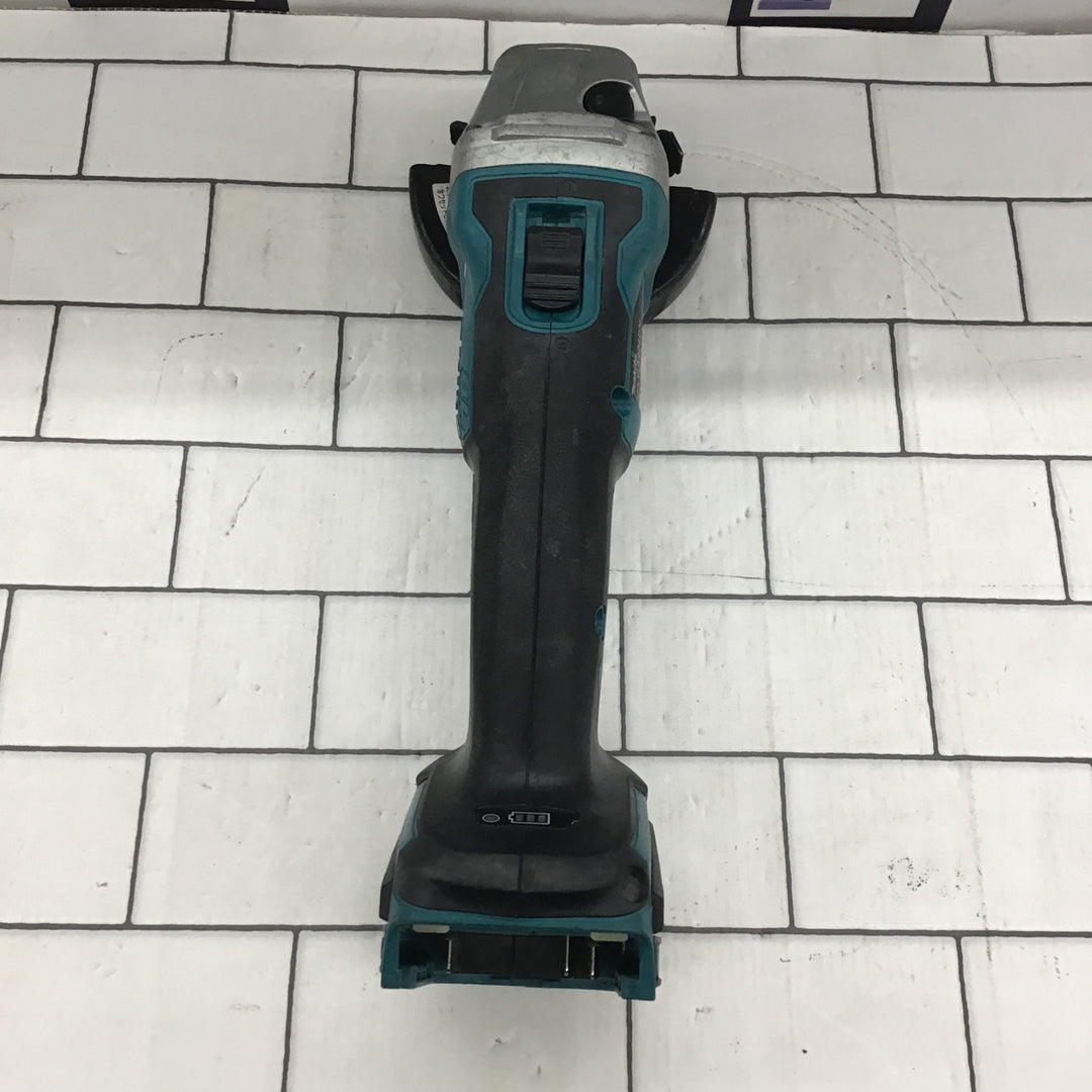 ☆マキタ(makita) 100mmコードレスディスクグラインダ GA404DZN (GA404DN)【所沢店】