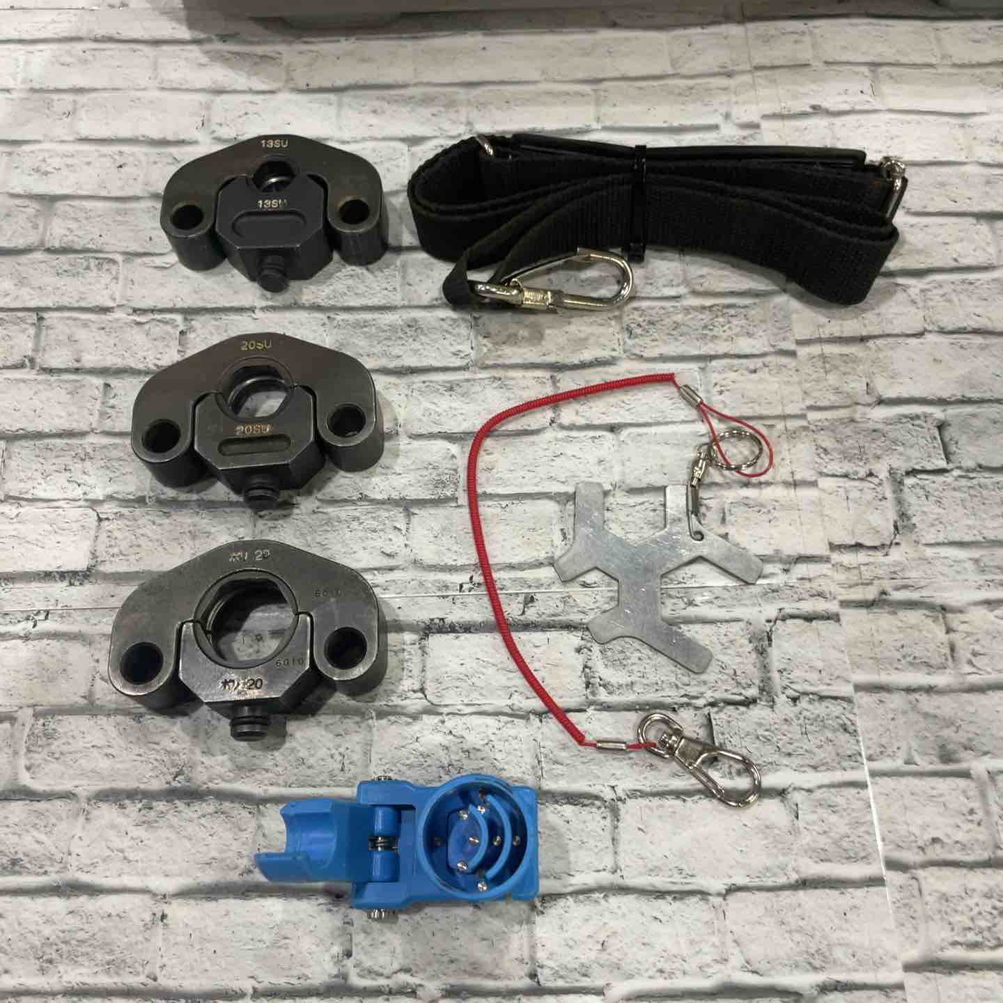 ◇ベンカン(BENKAN) プレス式締付工具 BCX5型 モルコジョイント 専用