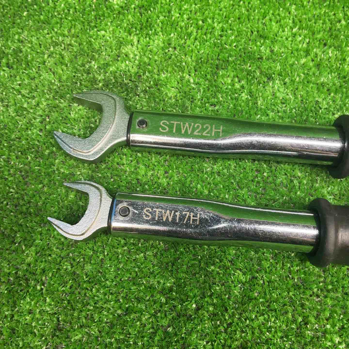 【2本セット】SUPERTOOL スーパーツール トルクレンチ STW17H STW22H【藤沢店】