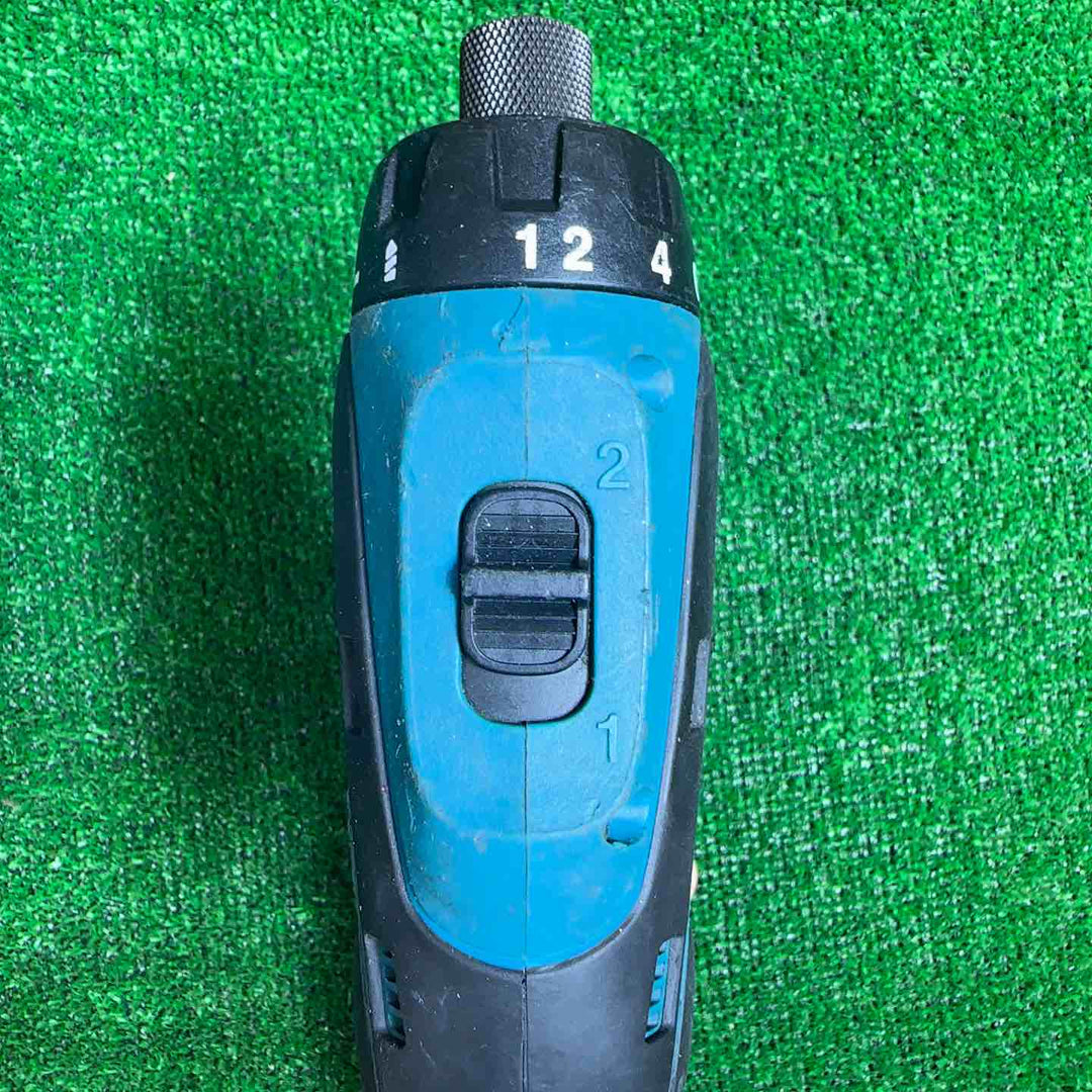 マキタ(makita) コードレスドリルドライバー DF030DWX【桶川店】