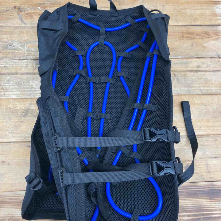 【未使用品】 【猛暑に】 ワイズゴッド(Y's GOD The pride of a professional.) アイスマンベスト ICM3-BLV-SET ブラック 空調服 水冷 【東大和店】
