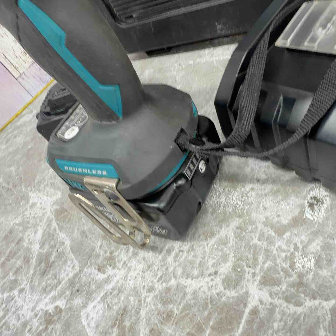 ★マキタ(makita) コードレスインパクトドライバー TD160DRGX【八潮店】