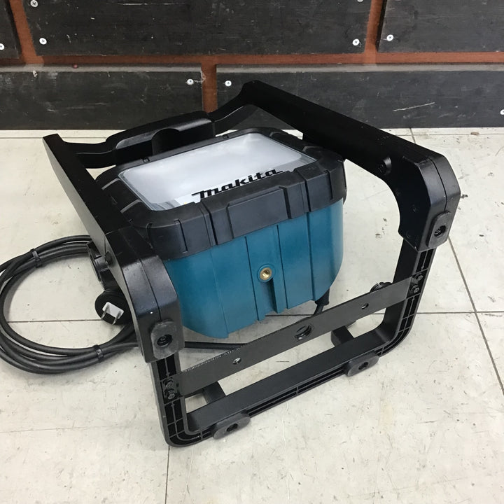 【中古品】 マキタ/makita コードレスLEDスタンドライト ML805 【鴻巣店】