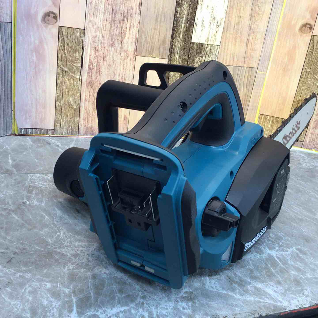 ◇マキタ(makita)  コードレスチェーンソー MUC350DWB(2.2Ah)【八潮店】