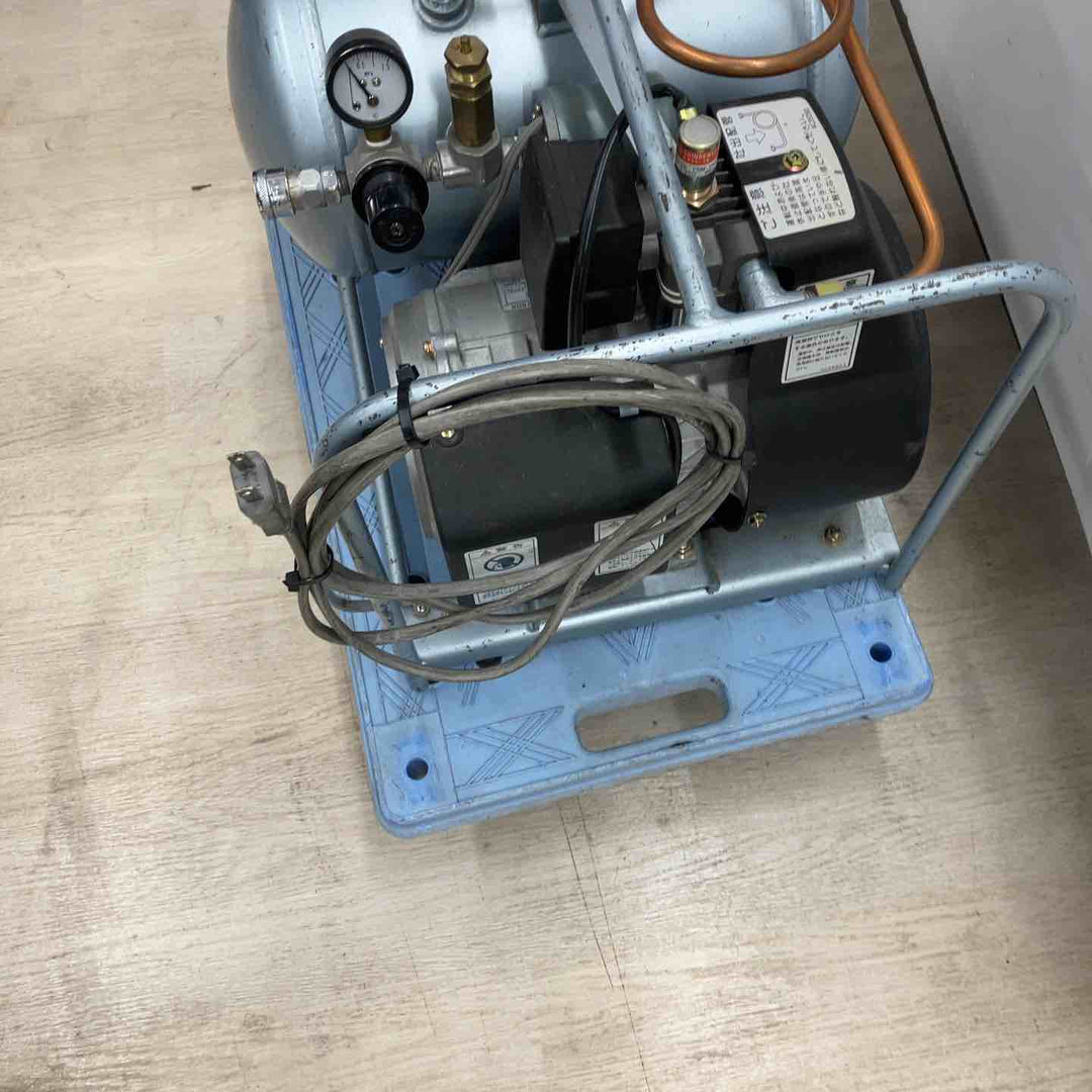 【店頭受取り限定】◇日立 /HITACHI オイルフリーベビコン 0.4OP-8SKA 100V【川越店】