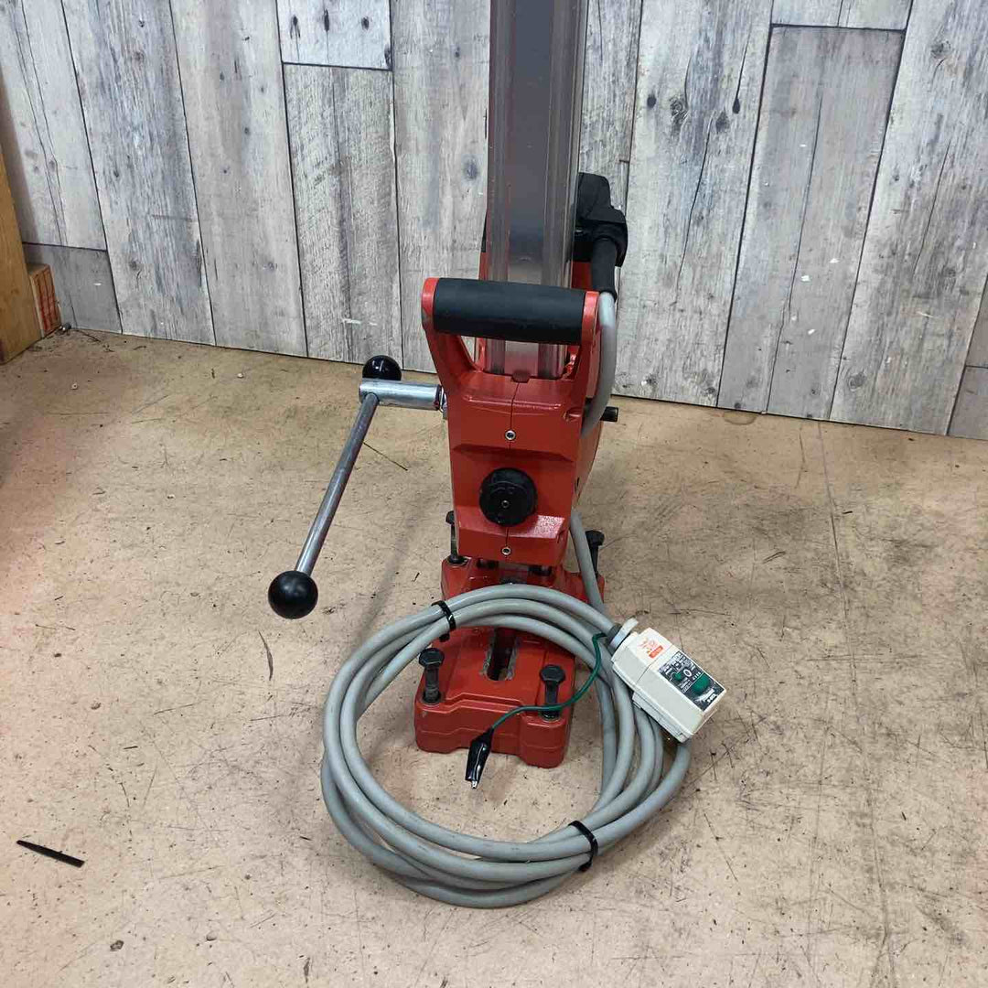 【中古品】ヒルティ(HILTI) ダイヤモンドコアドリル DD120 給水タンク コアビット付属【東大和店】