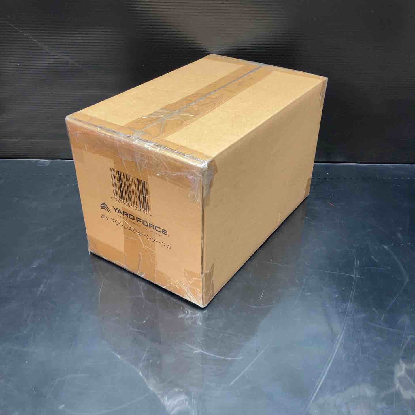 未使用品】YARD FORCE ヤードフォース 充電式チェーンソー 24V
