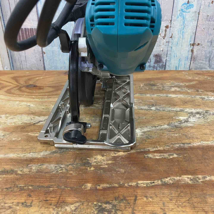 ★マキタ(makita) 防じん丸のこ KS5200FX【柏店】
