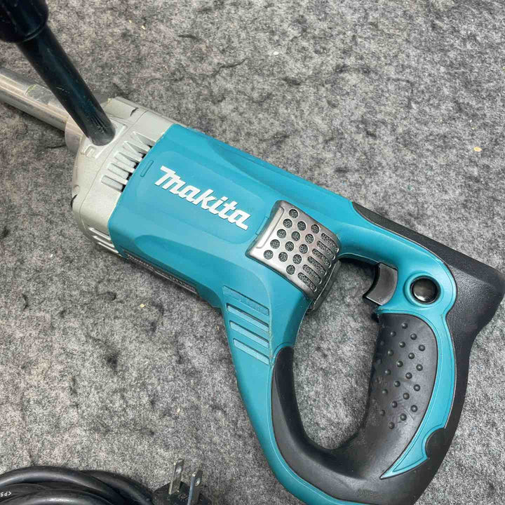 マキタ(makita) コンクリートかくはん機 UT1305 ミキシングプレート付き 【桶川店】