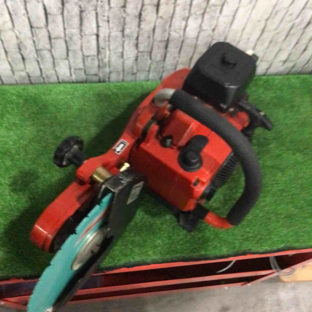 ◇新ダイワ(Shindaiwa) エンジンカッター EC90【川口店】