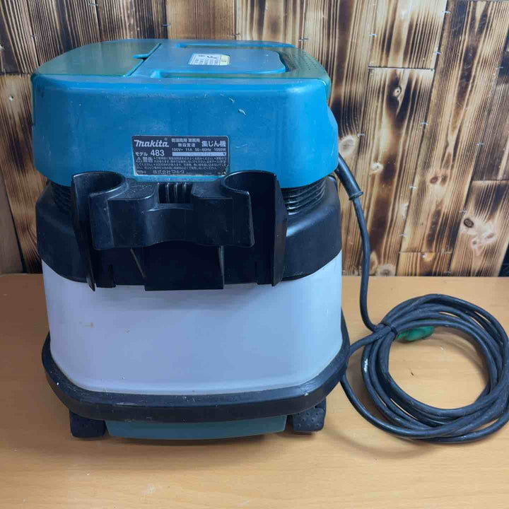★マキタ(makita) 集じん機 乾湿両用 483(P) 動作確認済み 本体のみ【越谷店】