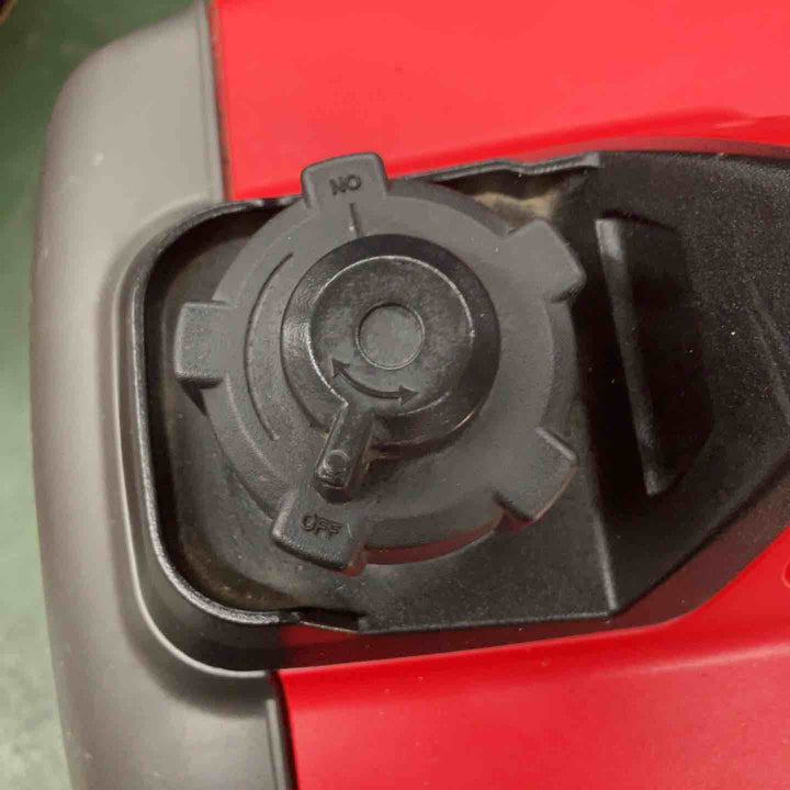 ★ホンダ(HONDA) インバーター発電機 EU16i【戸田店】