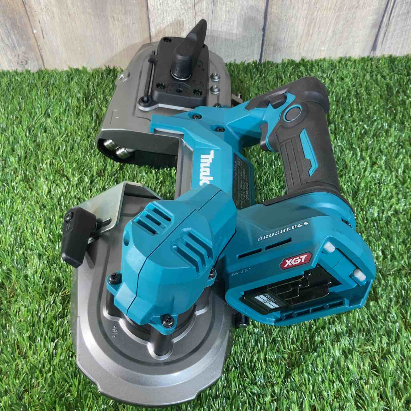 ☆マキタ(makita) 40Vmax コードレスポータブルバンドソー PB003GZ