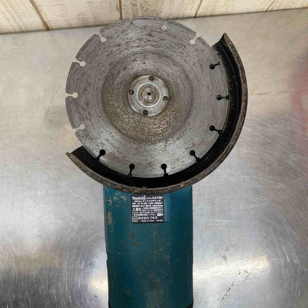 【中古品】◇マキタ makita 180mmディスクグラインダー GA7061【柏店】
