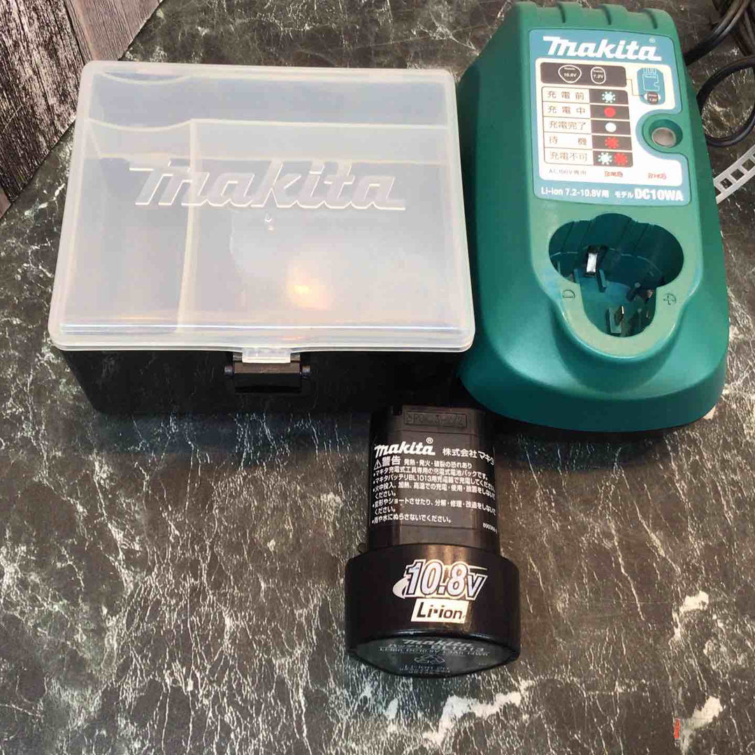 ☆マキタ(makita) コードレスドリルドライバー DF030DWX【八潮店】