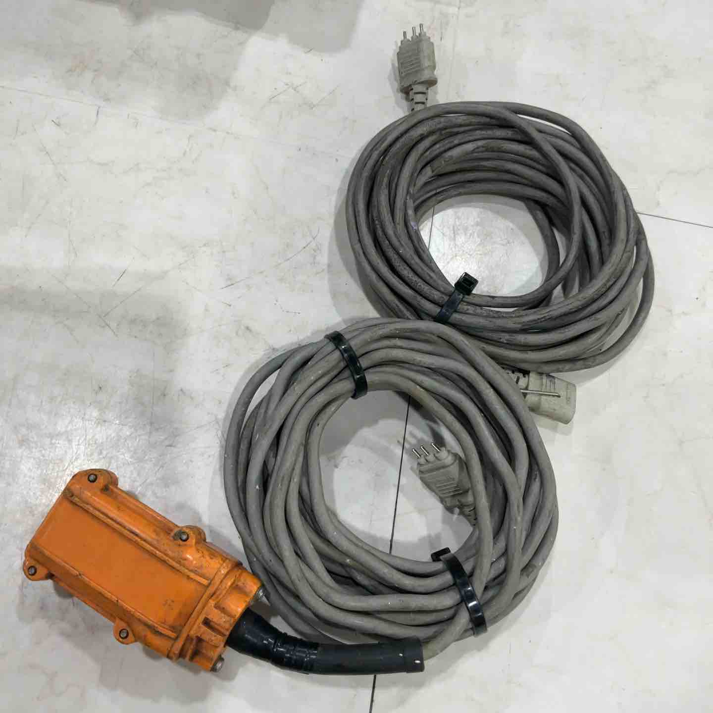 ◇トーヨーコーケン(TKK) ベビーホイスト BH-N315 電動ウインチ 60kg