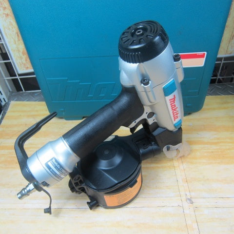マキタ(makita) 50mm 常圧エア釘打 AN504A【川崎店】 – アクトツール