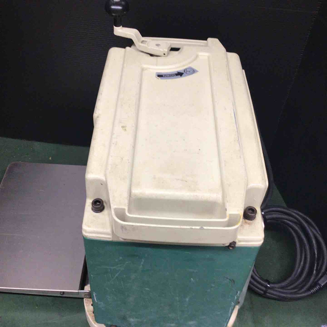 【店頭受取り限定】☆マキタ(makita) 自動カンナ 2012NB【戸田店】