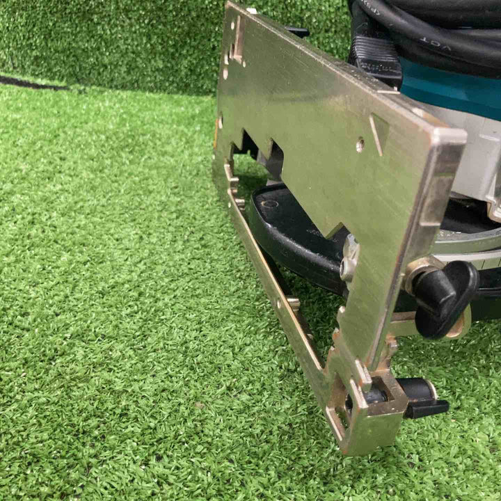★マキタ(makita) 電子マルノコ HS6302【川崎店】