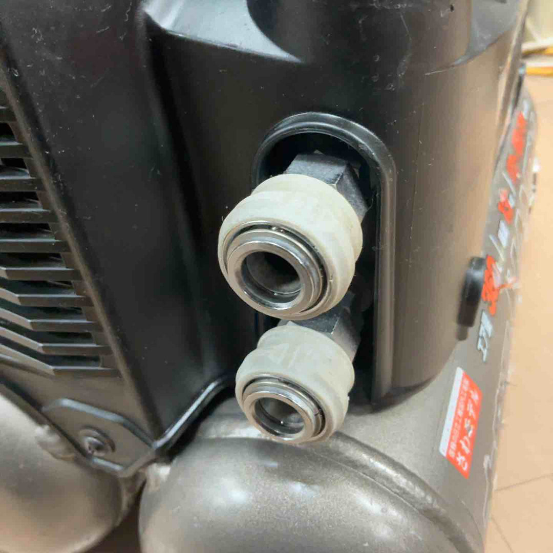 ★ハイコーキ(HIKOKI ※旧:日立工機) エアコンプレッサー EC1245H【草加店】
