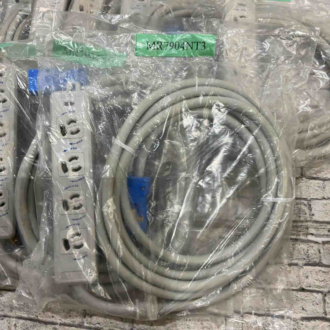 明工社　横形OAタップ　MR7904NT3  10個セット　長期保管品【川口店】