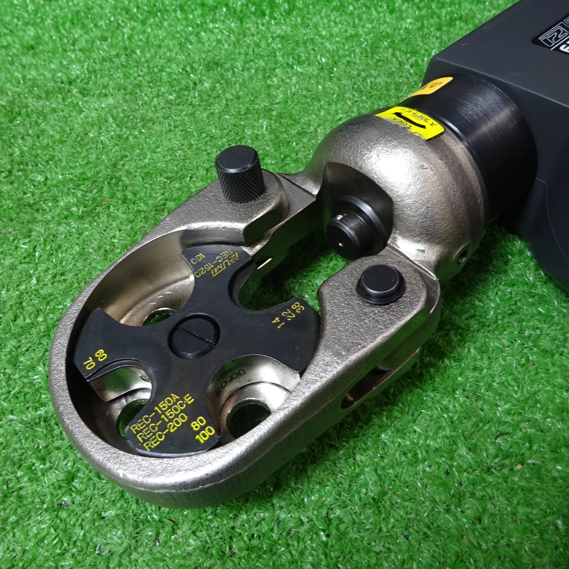 マキタ 14.4V仕様 泉精器 コードレス圧着工具 izumi REC-150 【公式通販】
