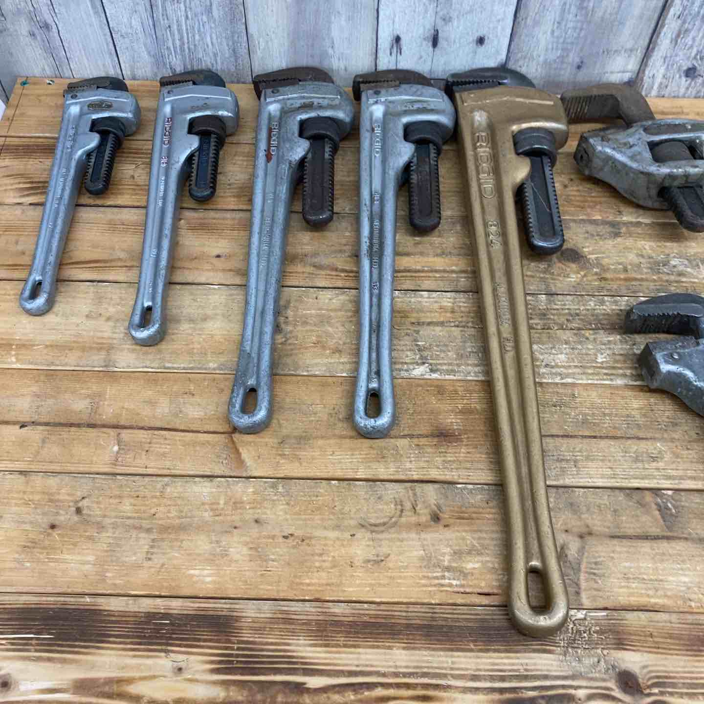 中古品】 【まとめ売り】 RIDGID アルミ パイプレンチ 9本セット 24