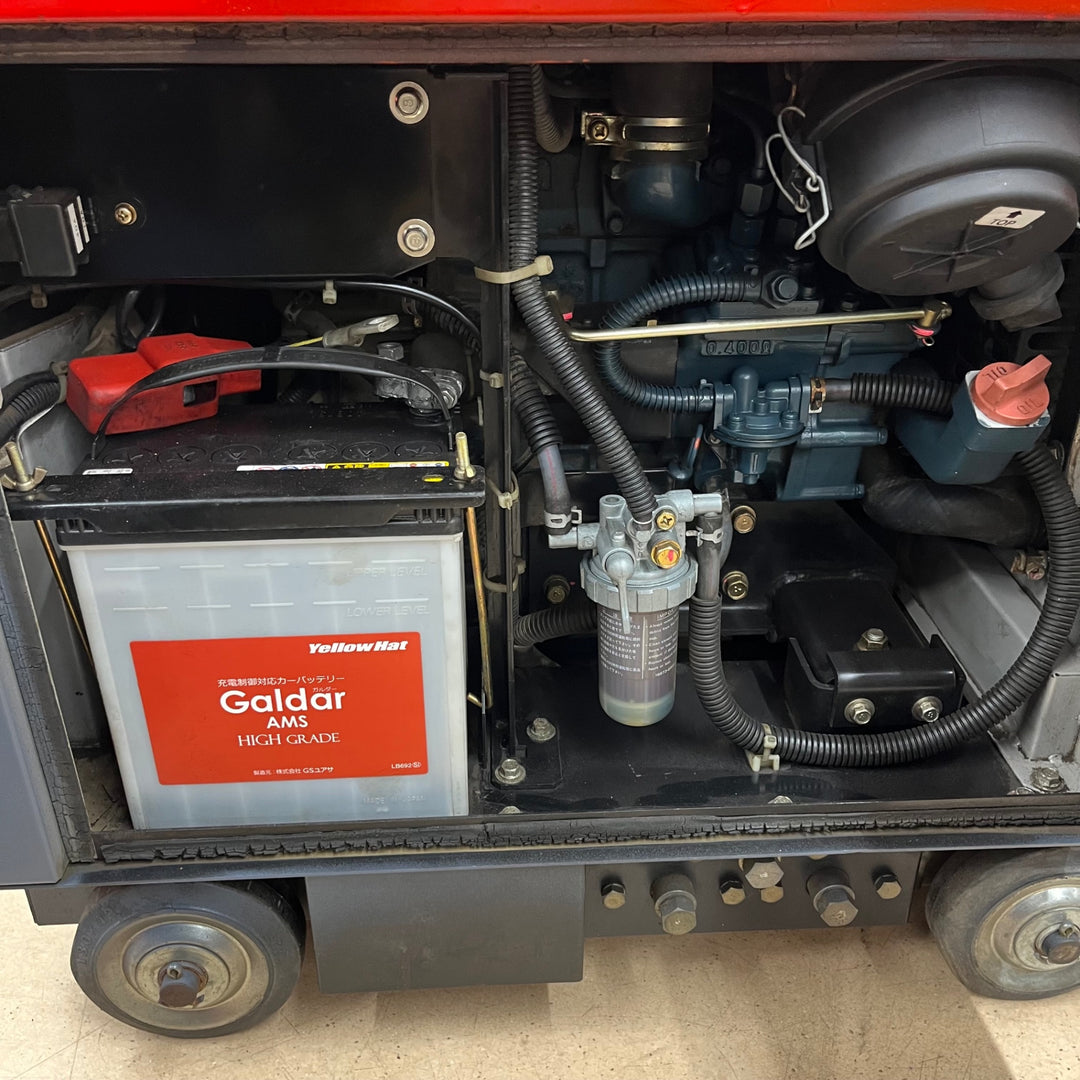【中古品/店頭受取り限定】◇新ダイワ(shindaiwa) インバーター発電機 IDG3100M 超低騒音型 ディーゼル セルOK 鍵2本付【東大和店】