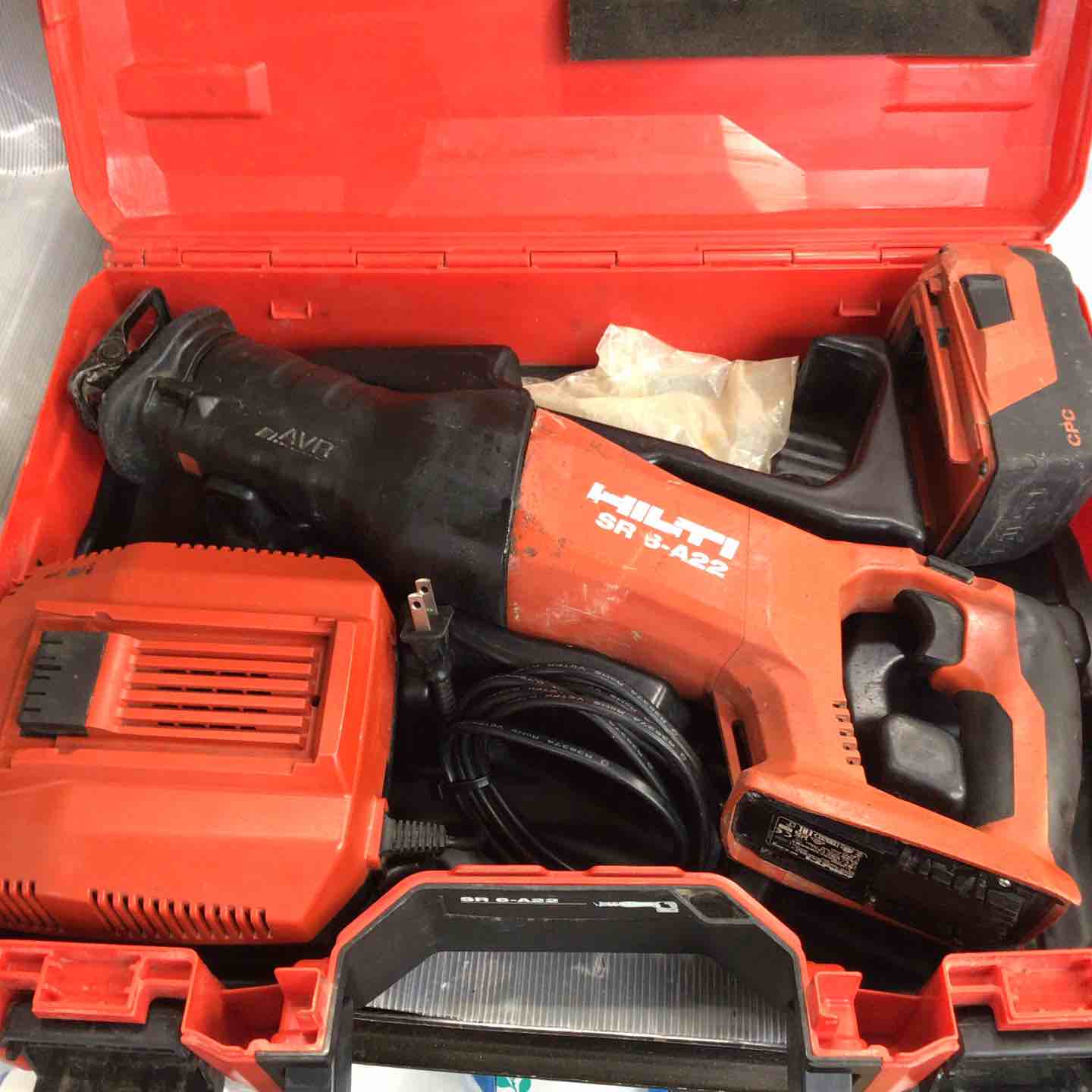 ◇ヒルティ(HILTI) コードレスレシプロソー SR 6-A22【草加店
