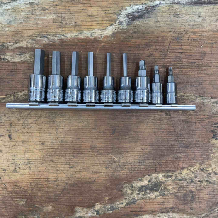 スナップオン 3/8ヘックスソケット FA5E～FA12E 6個 1/4トルクスソケット TTXR15E TTXR25TPE  3/8インチ ヘックスソケット 40IPR FTXR40TPE【柏店】