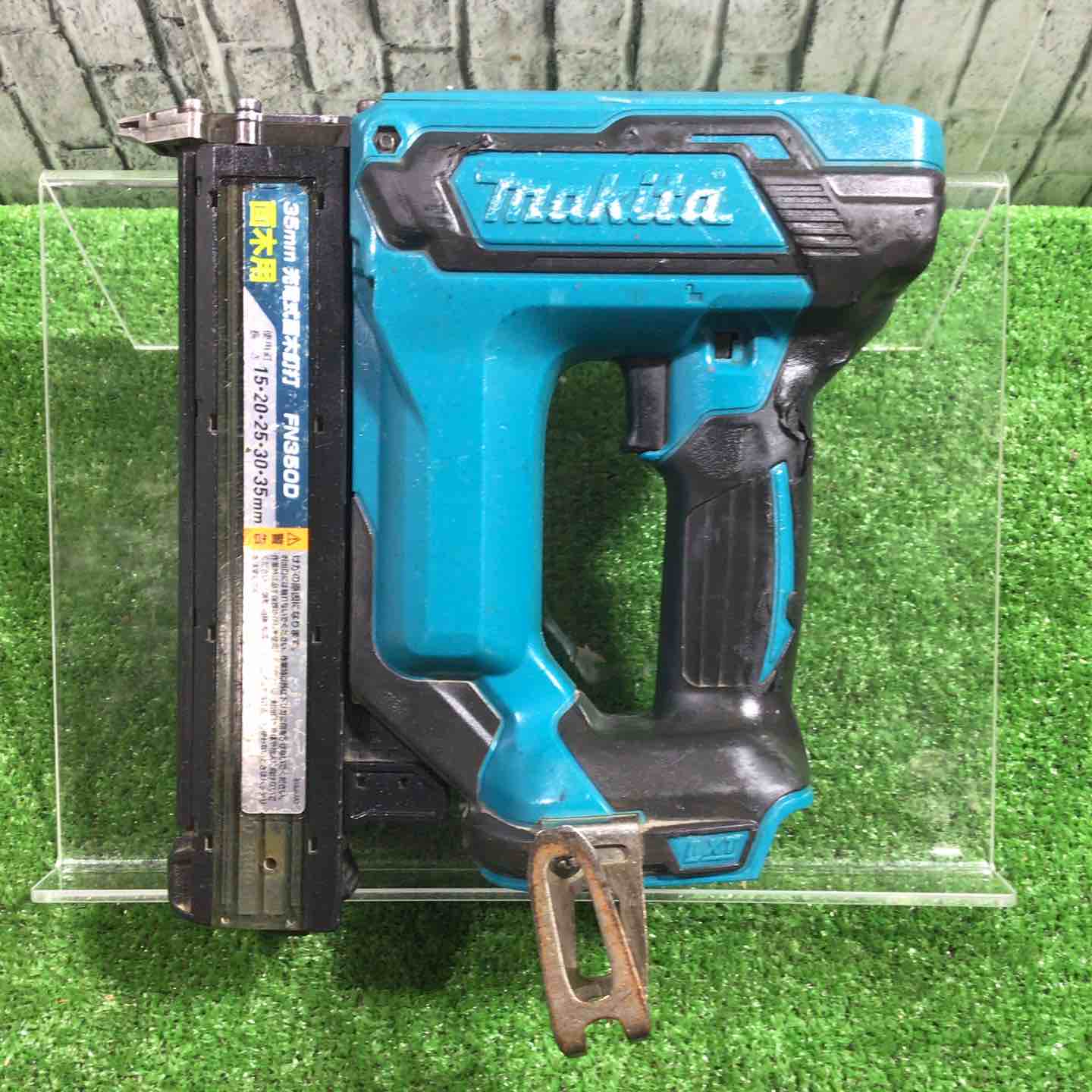 ☆マキタ(makita) コードレスフィニッシュネイラ FN350DZK【川口店