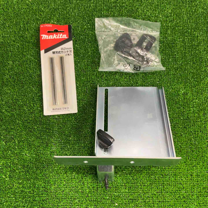 ★マキタ(makita) 82mmコードレスカンナ KP181DZ【草加店】